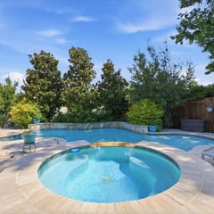 Luxury Dallas Retreat Pool & Putting Green