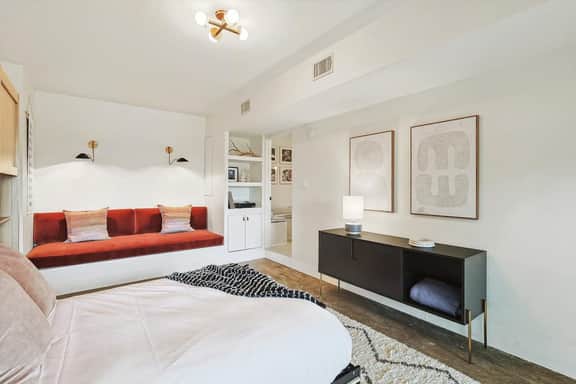 Perfect 2 BR Uptown Dallas - Image 5
