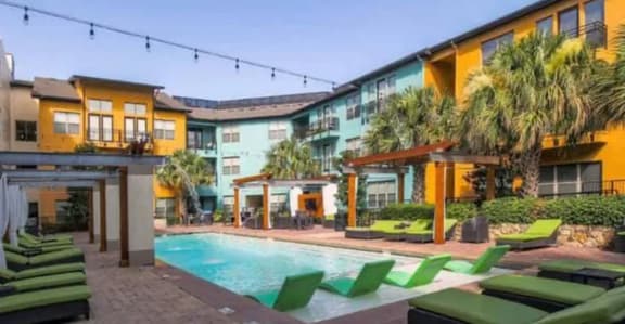 Sleek Condo w Pool & Gym |Central Uptown - Image 1